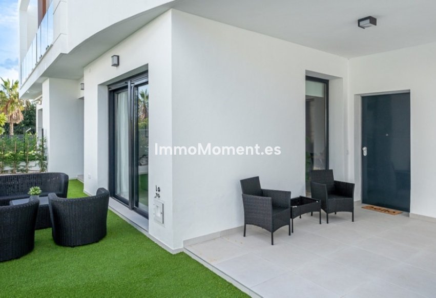 Revente - Maison mitoyenne - Estepona  - Estepona Centro