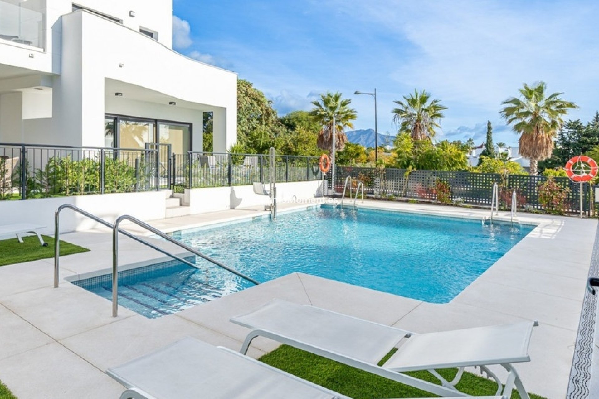 Revente - Maison mitoyenne - Estepona  - Estepona Centro