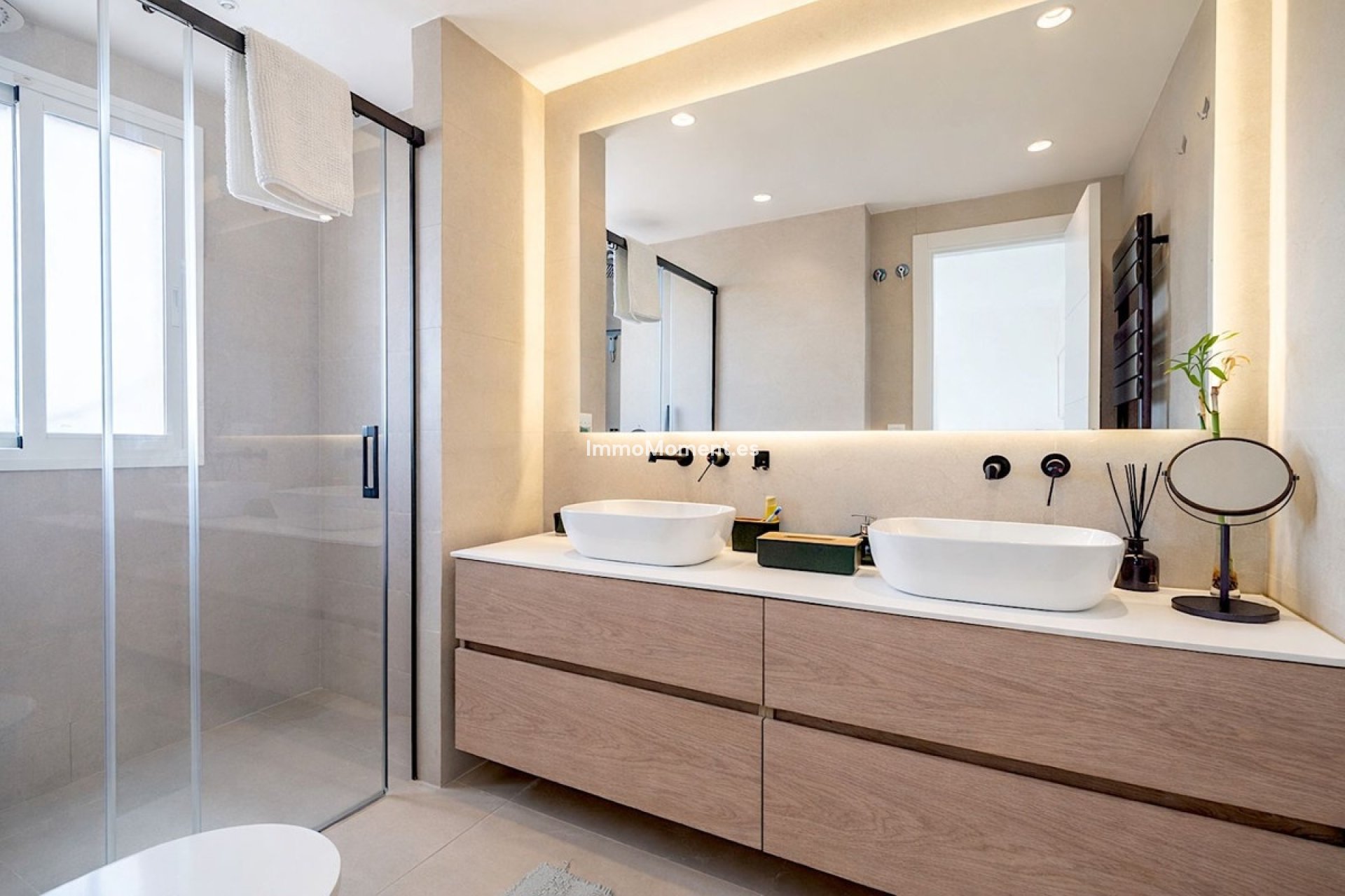 Revente - Maison mitoyenne - Estepona  - Estepona Centro