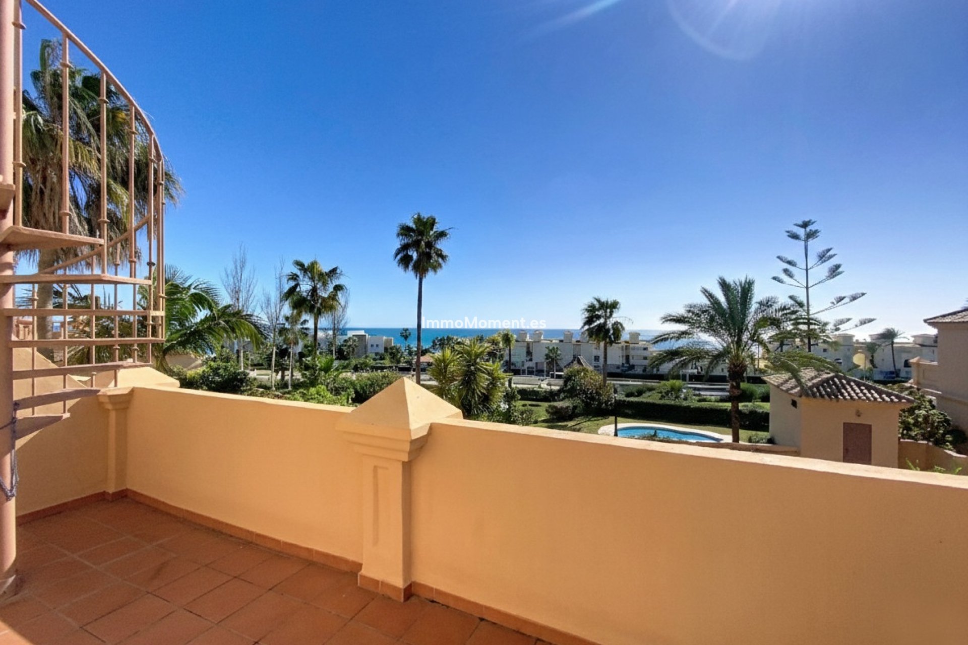 Revente - Maison mitoyenne - Estepona  - Estepona Centro