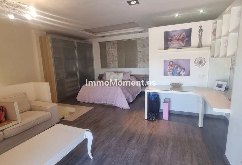 Revente - Maison mitoyenne - Estepona  - Estepona Centro