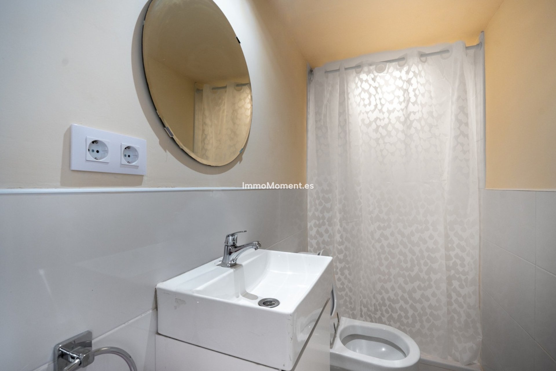 Revente - Maison mitoyenne - Estepona  - Estepona Centro