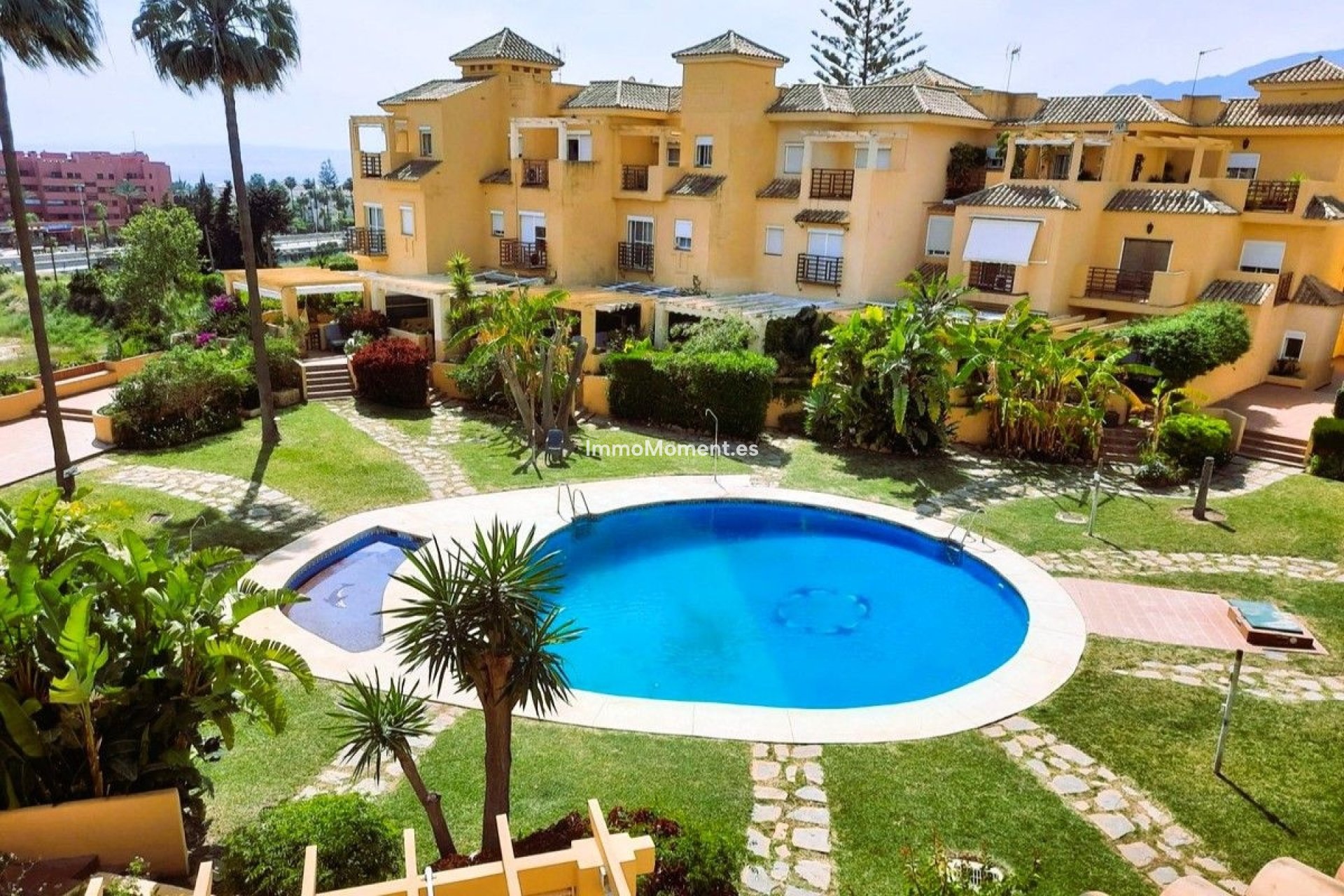 Revente - Maison mitoyenne - Estepona  - Estepona Centro