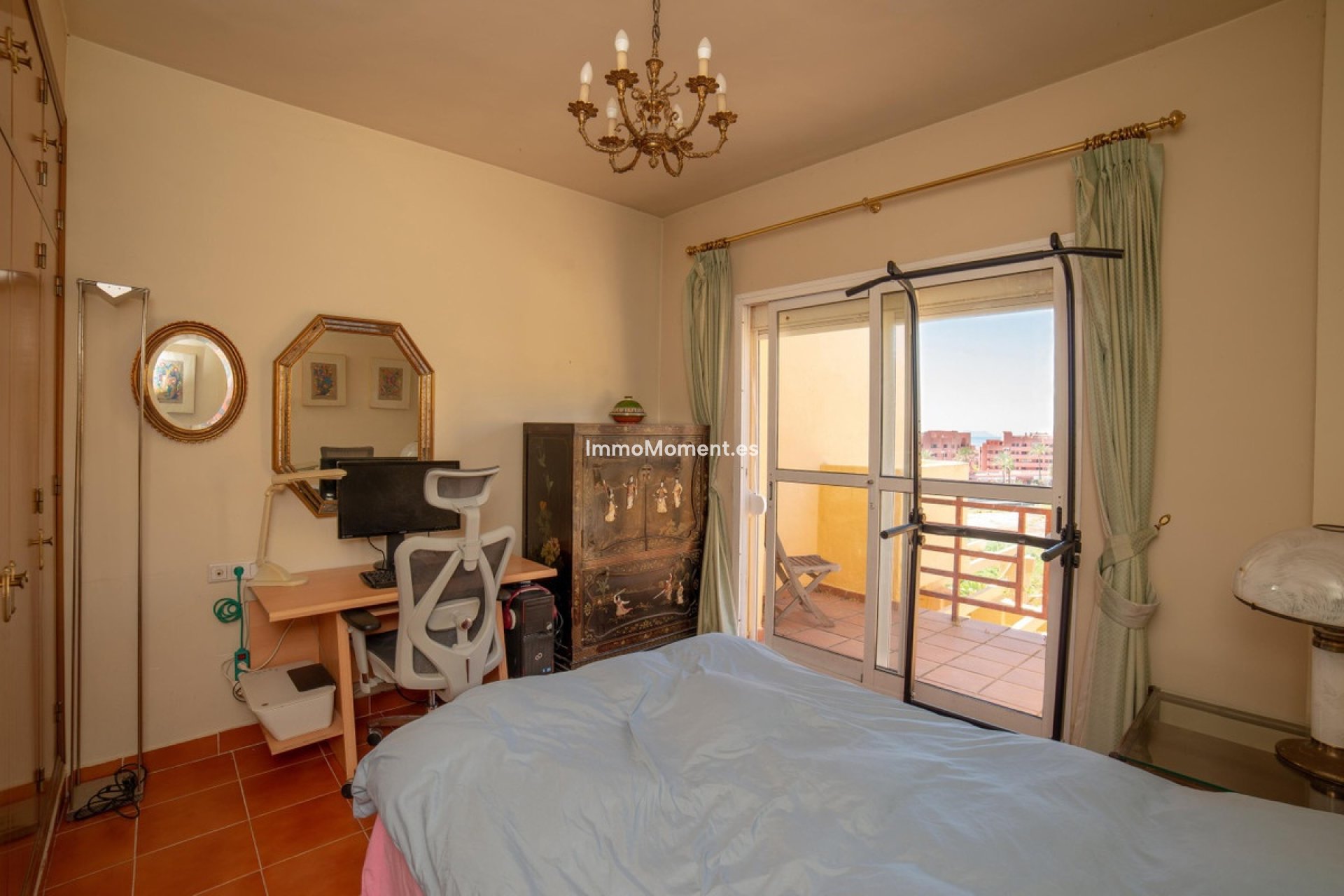Revente - Maison mitoyenne - Estepona  - Estepona Centro