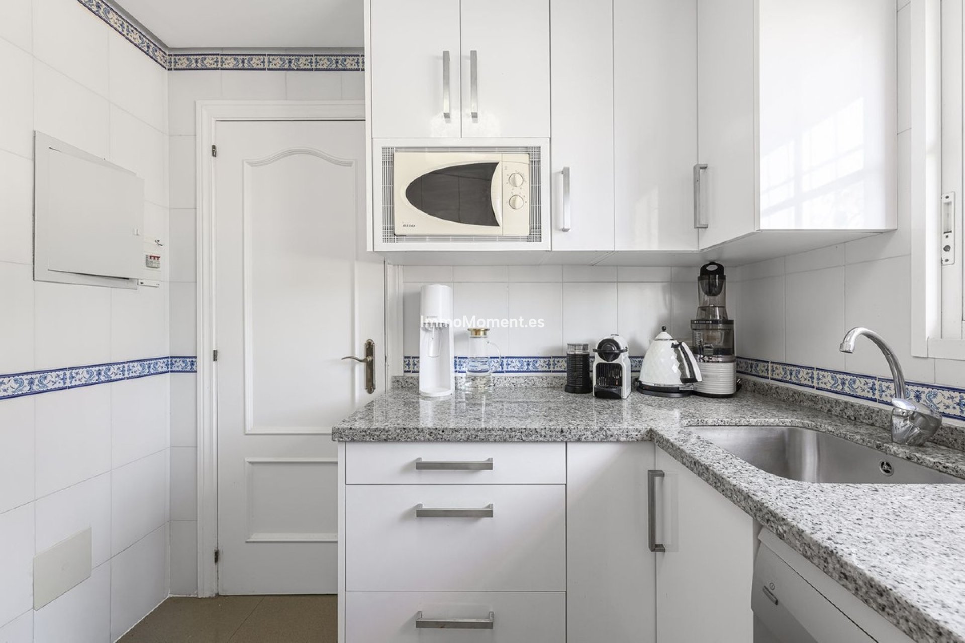 Revente - Maison mitoyenne - Estepona  - Estepona Centro