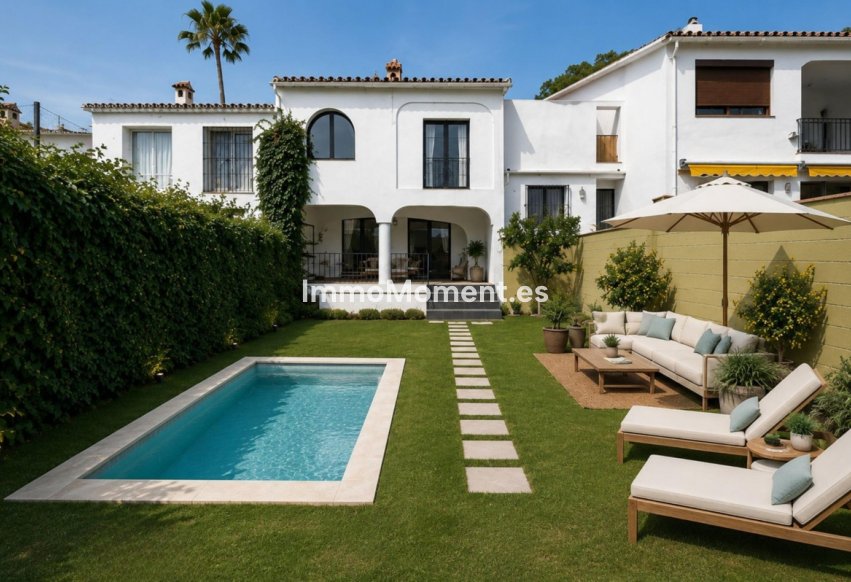 Revente - Maison mitoyenne - Estepona  - Estepona Centro