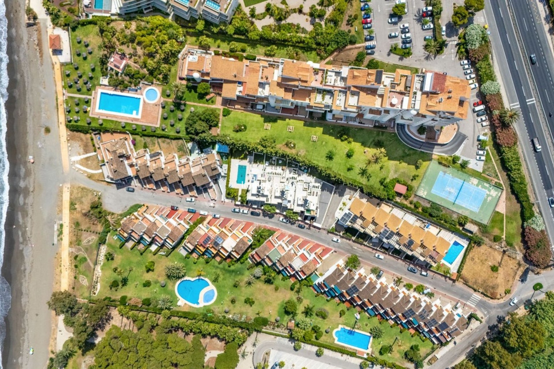 Revente - Maison mitoyenne - Estepona  - Estepona Centro