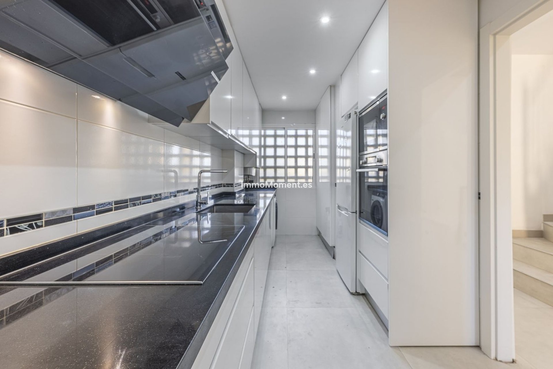 Revente - Maison mitoyenne - Estepona  - Estepona Centro