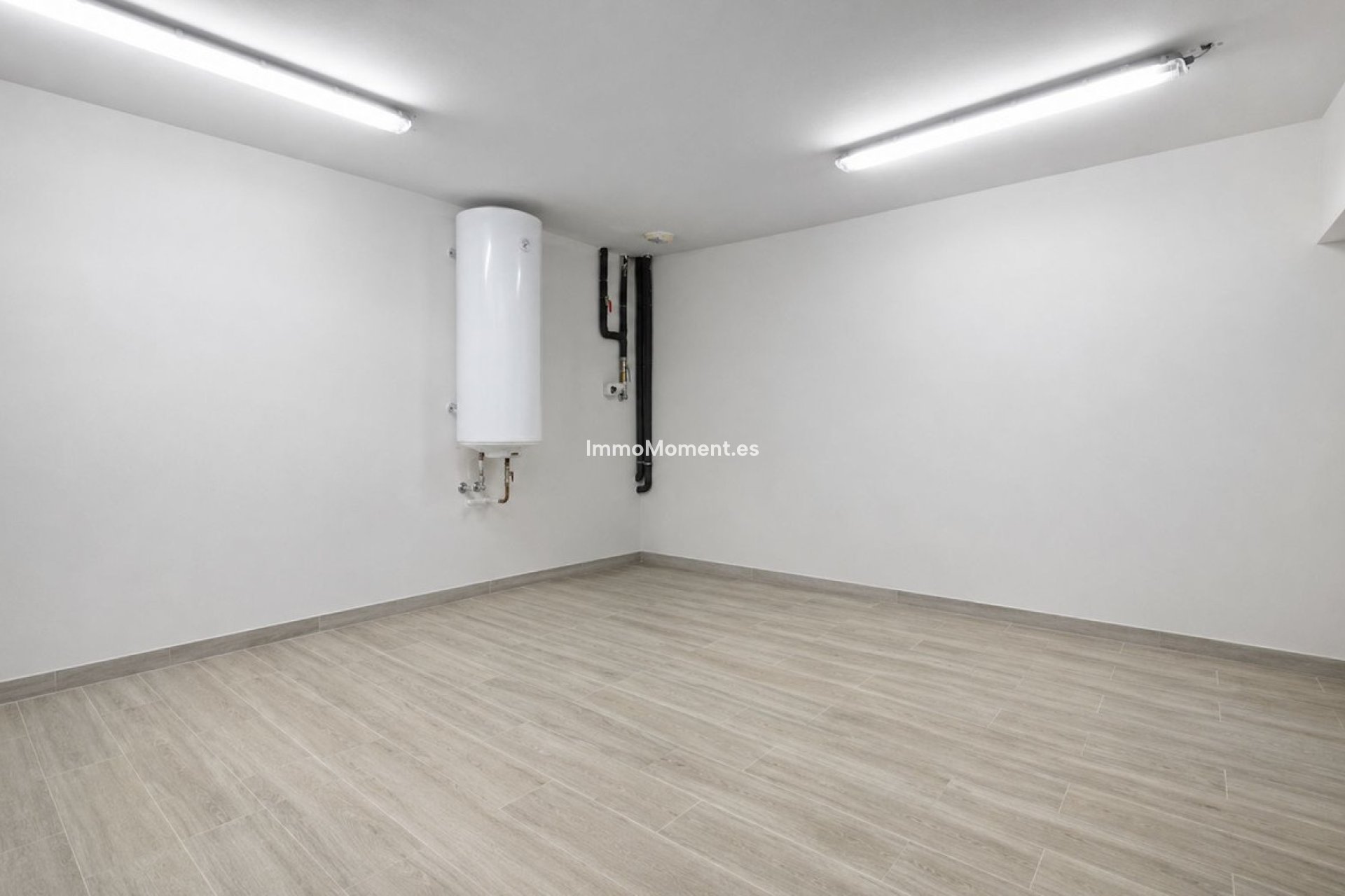 Revente - Maison mitoyenne - Estepona  - Estepona Centro