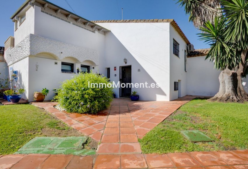 Revente - Maison mitoyenne - Estepona  - Estepona Centro