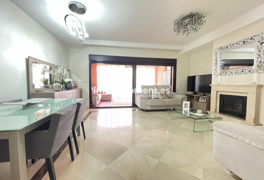 Revente - Maison mitoyenne - Estepona  - Estepona Centro