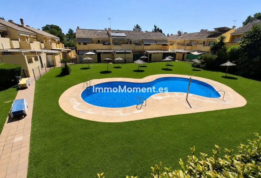 Revente - Maison mitoyenne - Estepona  - Estepona Centro
