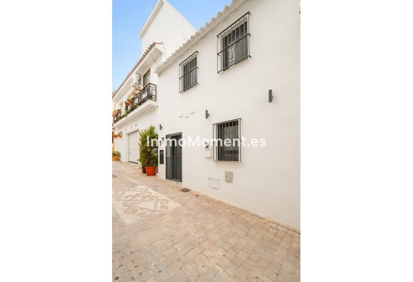 Revente - Maison mitoyenne - Estepona  - Estepona Centro