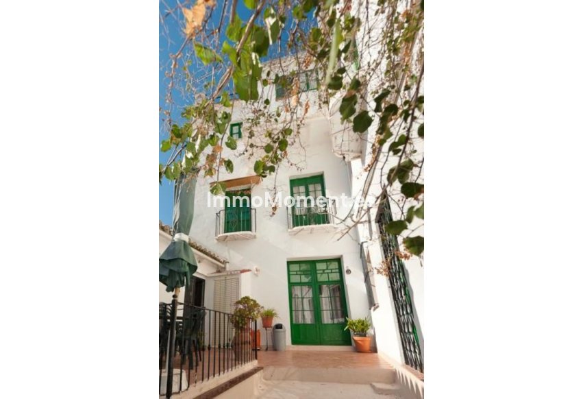 Revente - Maison mitoyenne - Intérieur                       - Alora