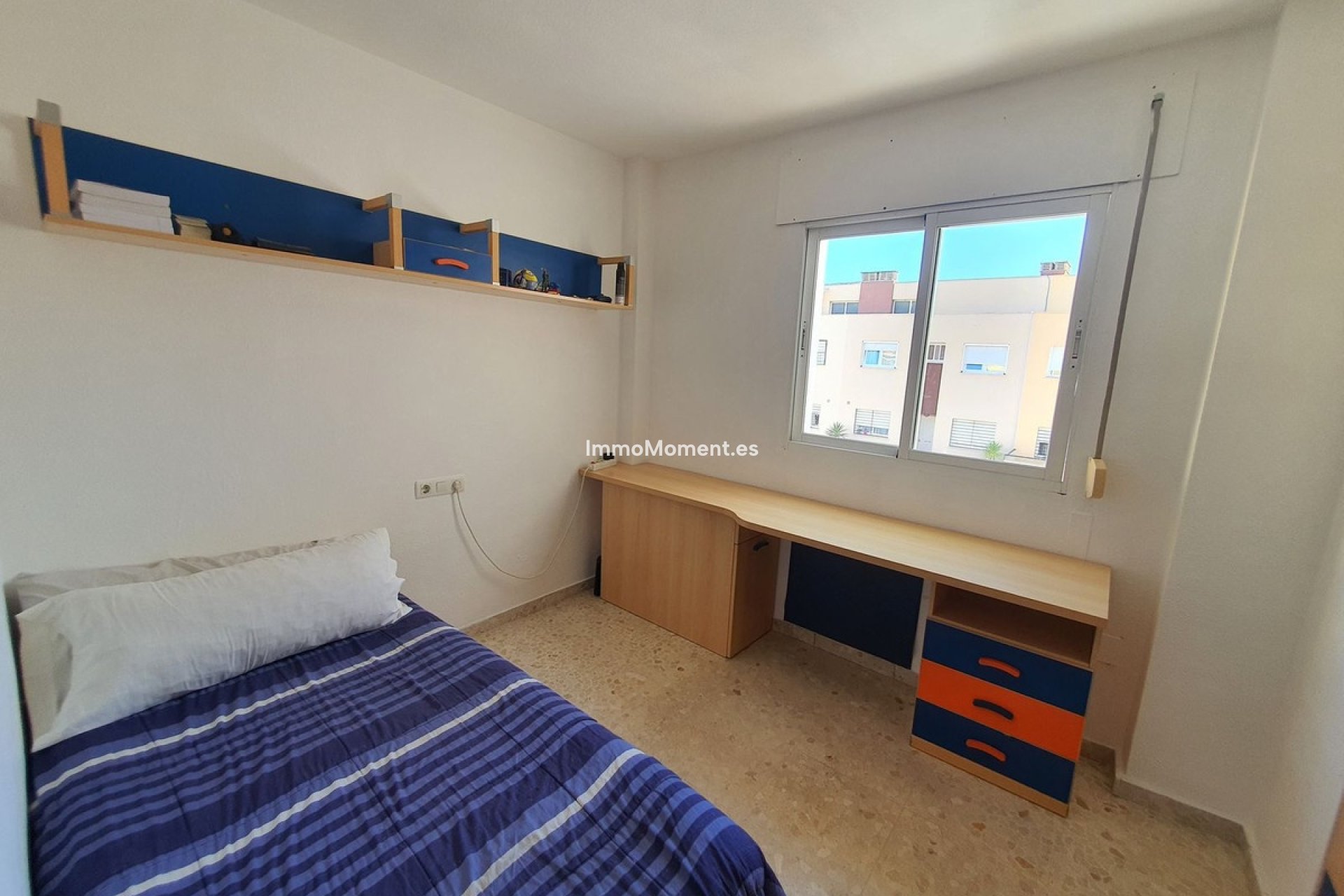 Revente - Maison mitoyenne - Intérieur                       - Churriana