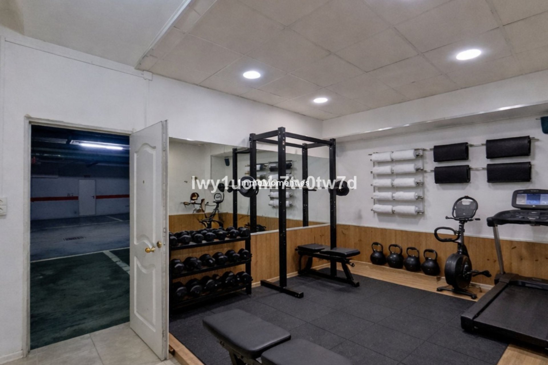 Revente - Maison mitoyenne - Intérieur                       - Churriana