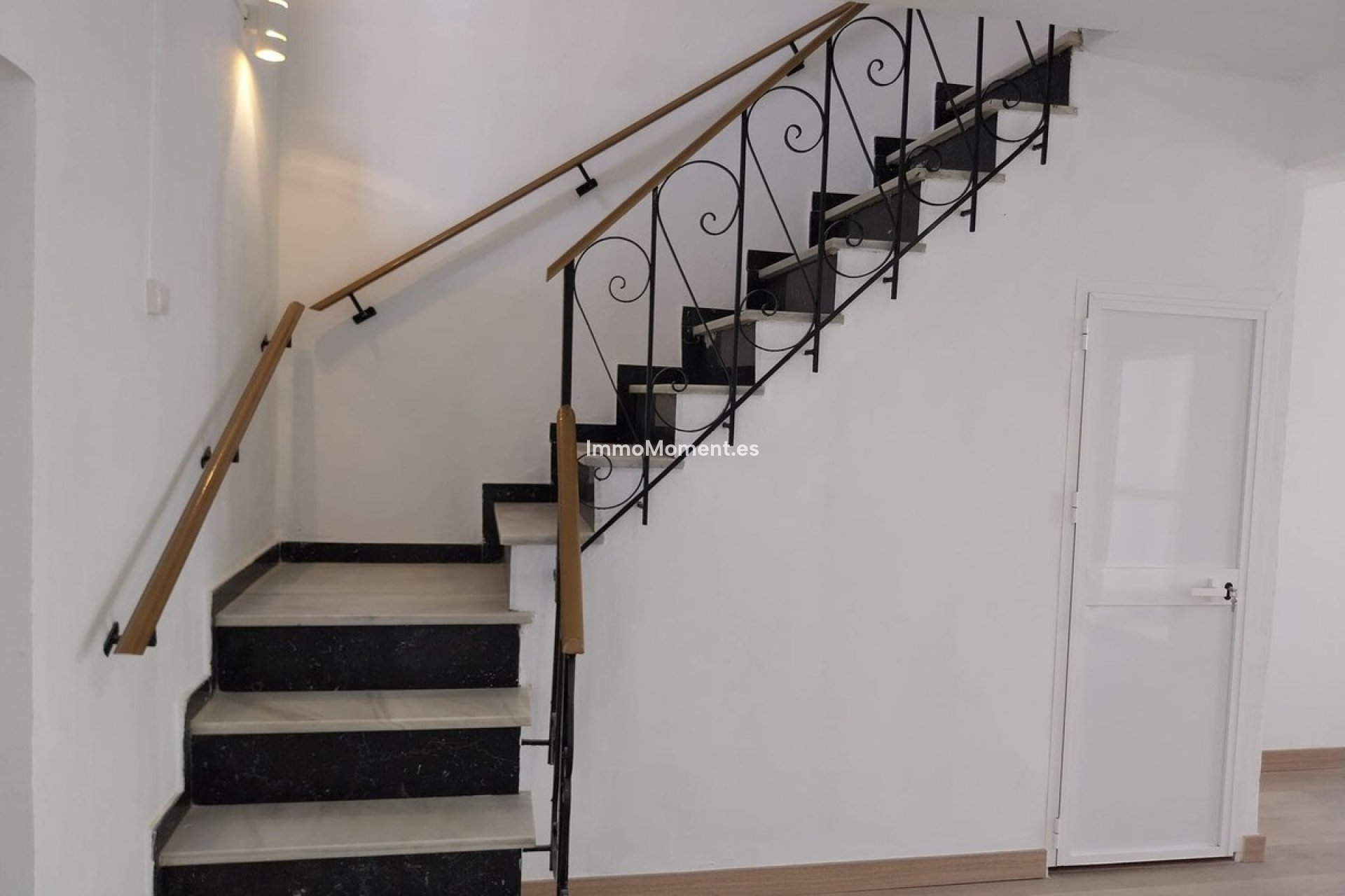 Revente - Maison mitoyenne - Intérieur                       - Coín