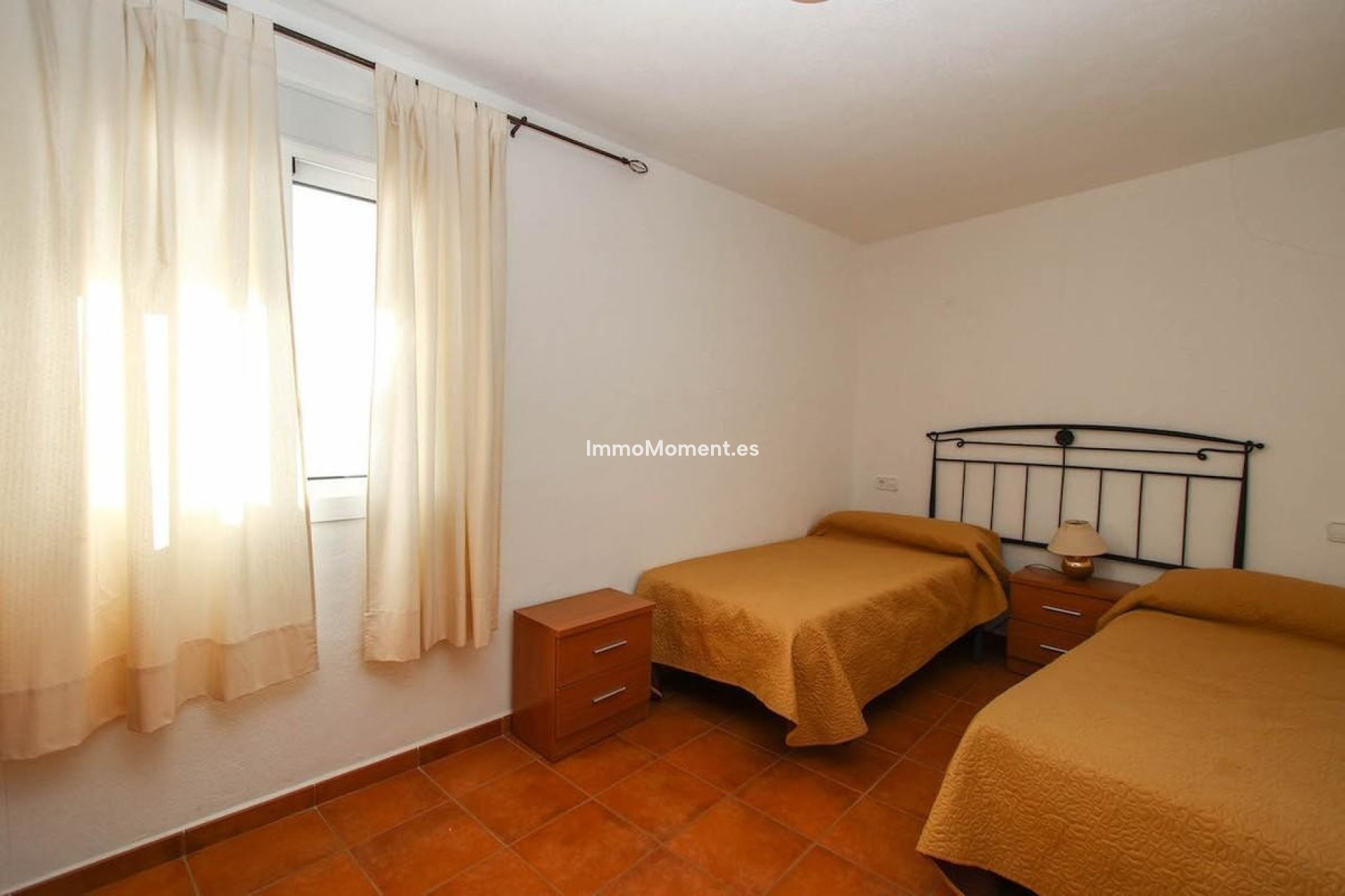 Revente - Maison mitoyenne - Intérieur                       - Guaro