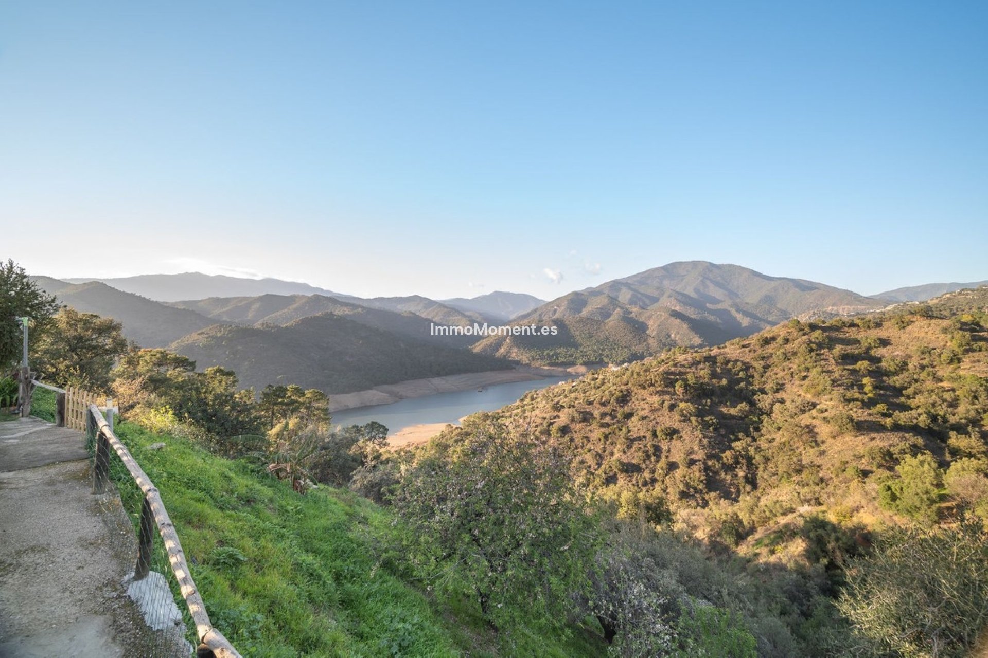 Revente - Maison mitoyenne - Intérieur                       - Istán