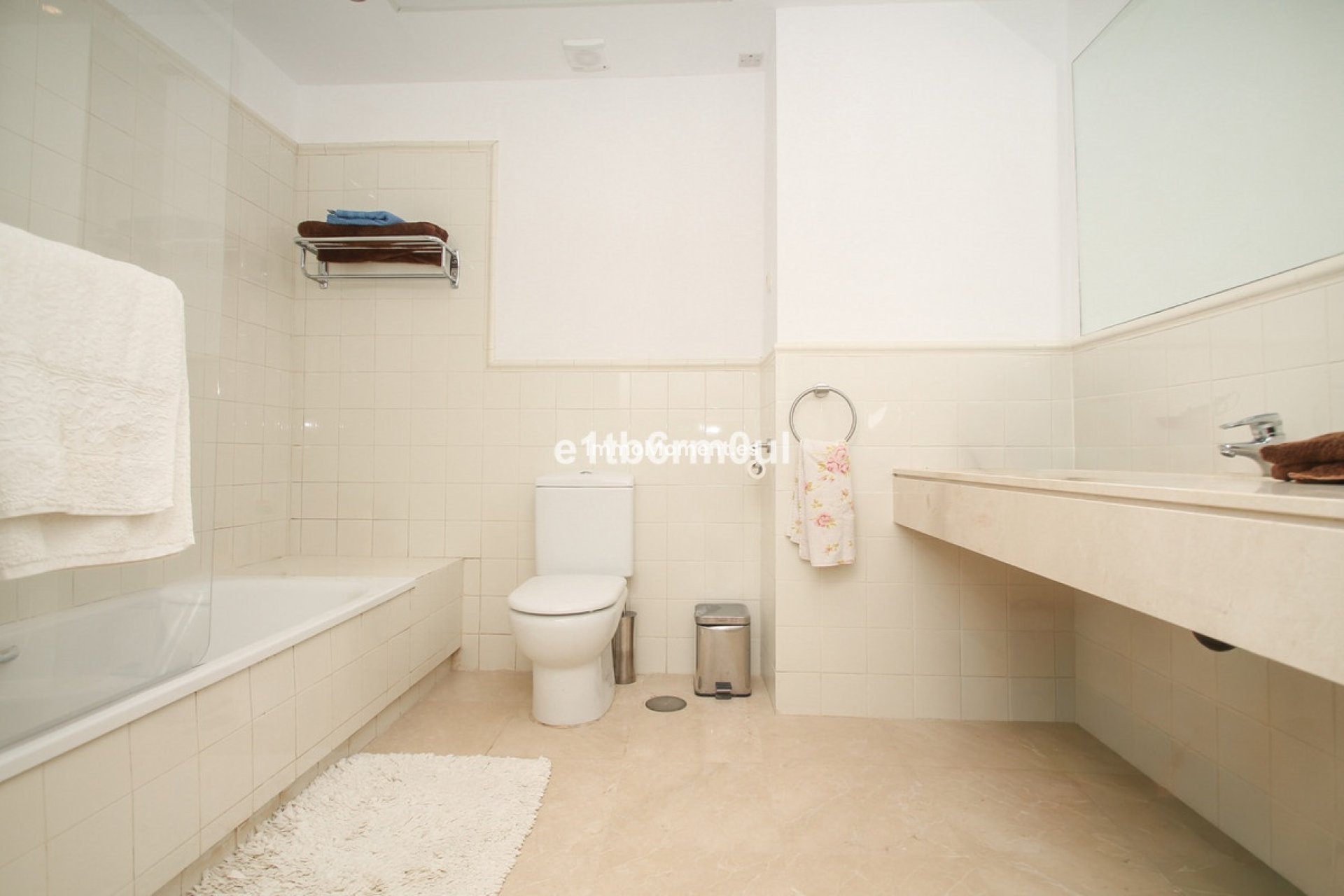 Revente - Maison mitoyenne - Intérieur                       - Istán