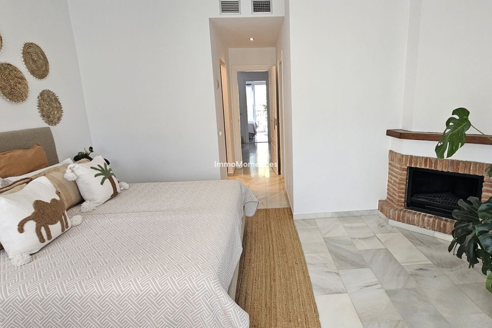 Revente - Maison mitoyenne - Intérieur                       - Lauro Golf