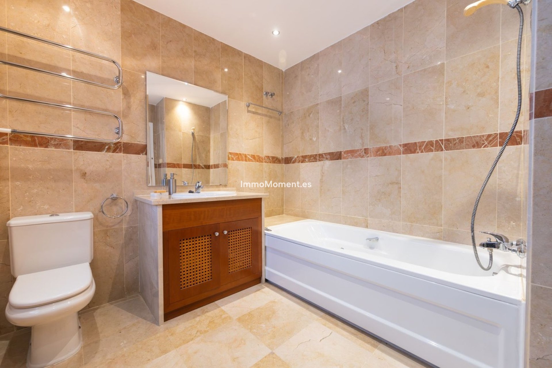 Revente - Maison mitoyenne - Intérieur                       - Lauro Golf
