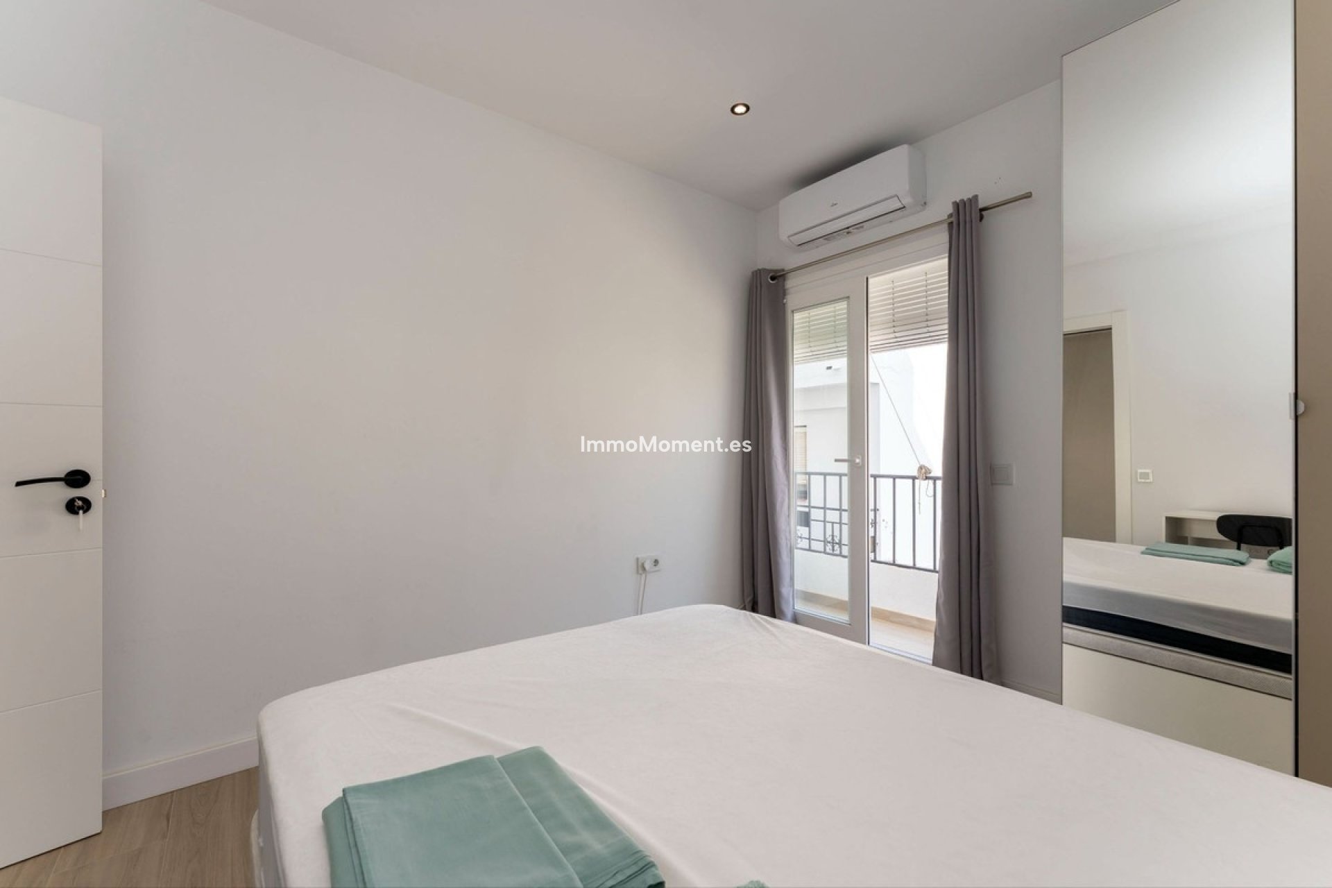 Revente - Maison mitoyenne - Intérieur                       - Monda