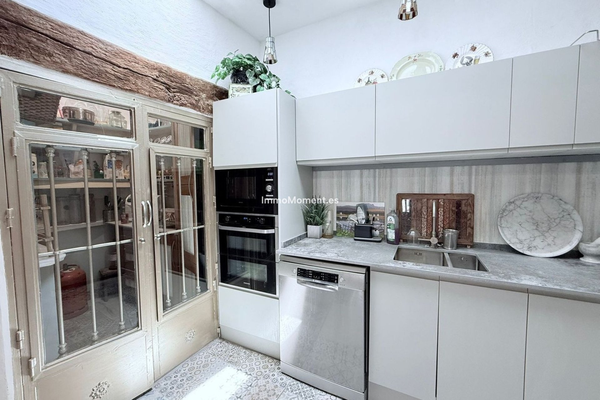 Revente - Maison mitoyenne - Intérieur                       - Monda