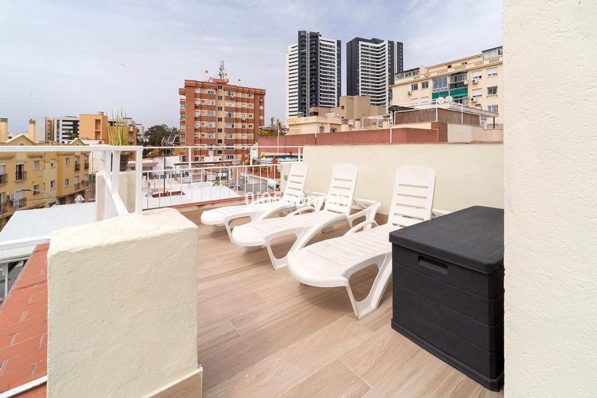 Revente - Maison mitoyenne - Málaga - Martiricos