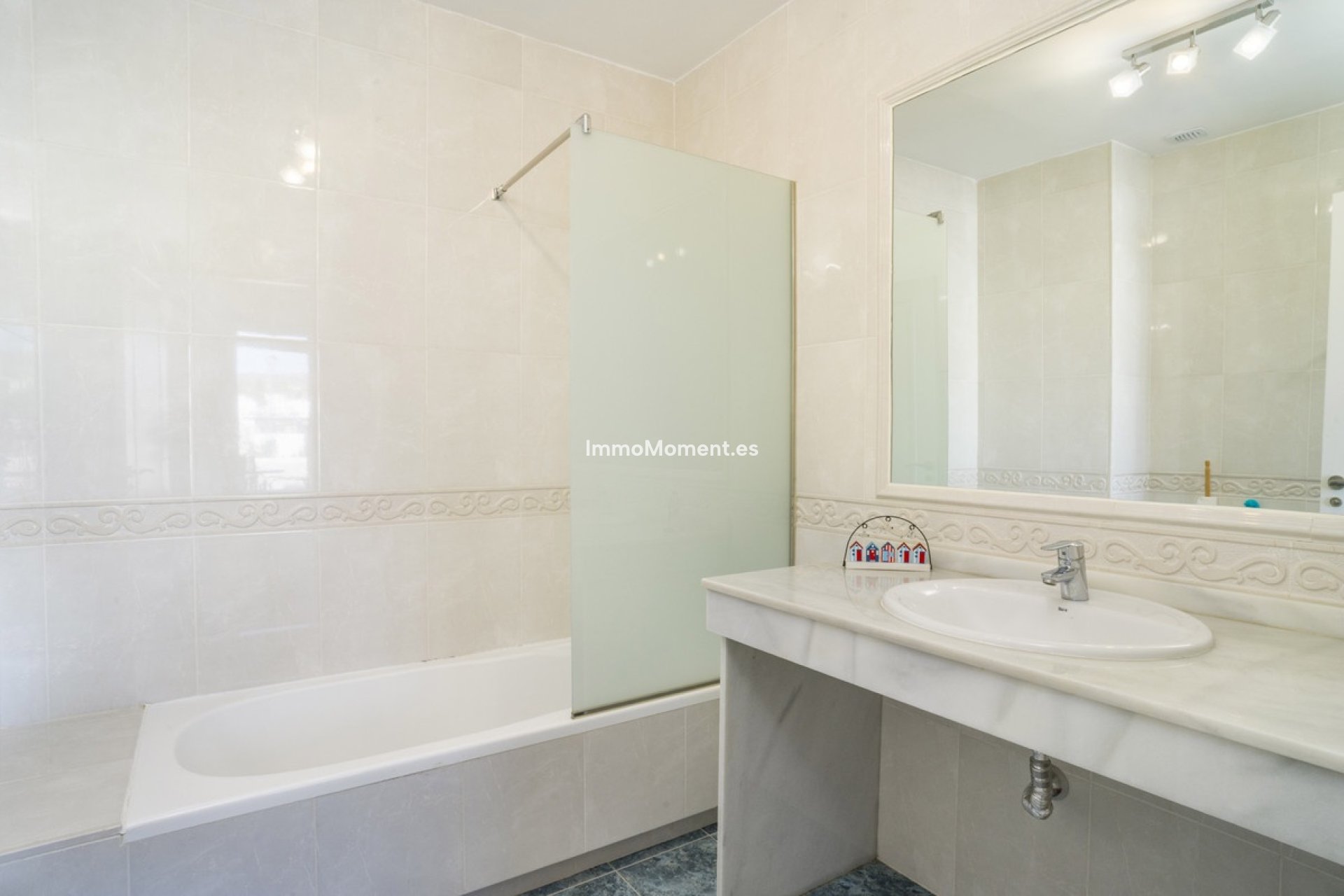Revente - Maison mitoyenne - Marbella - Artola