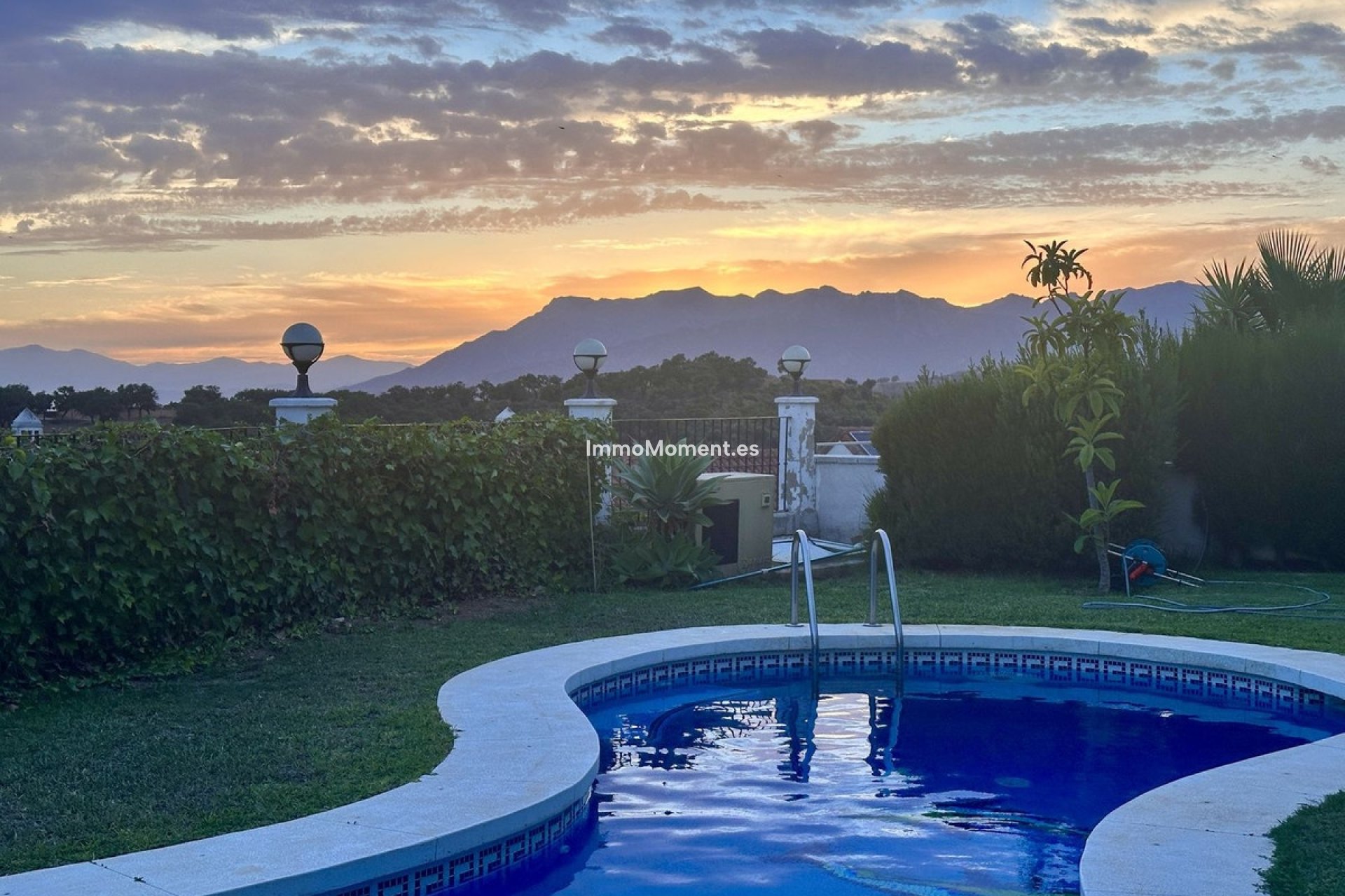 Revente - Maison mitoyenne - Marbella - La Mairena