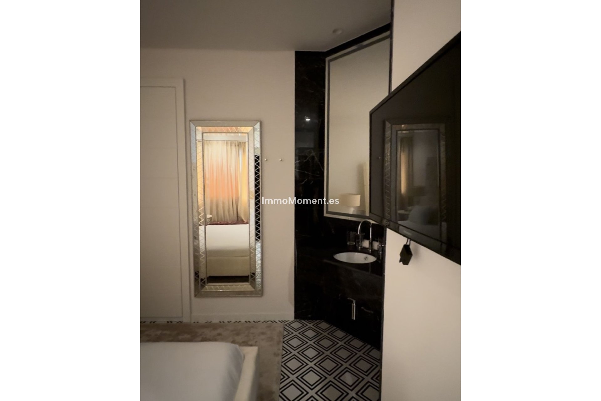 Revente - Maison mitoyenne - Marbella - Marbella Centro