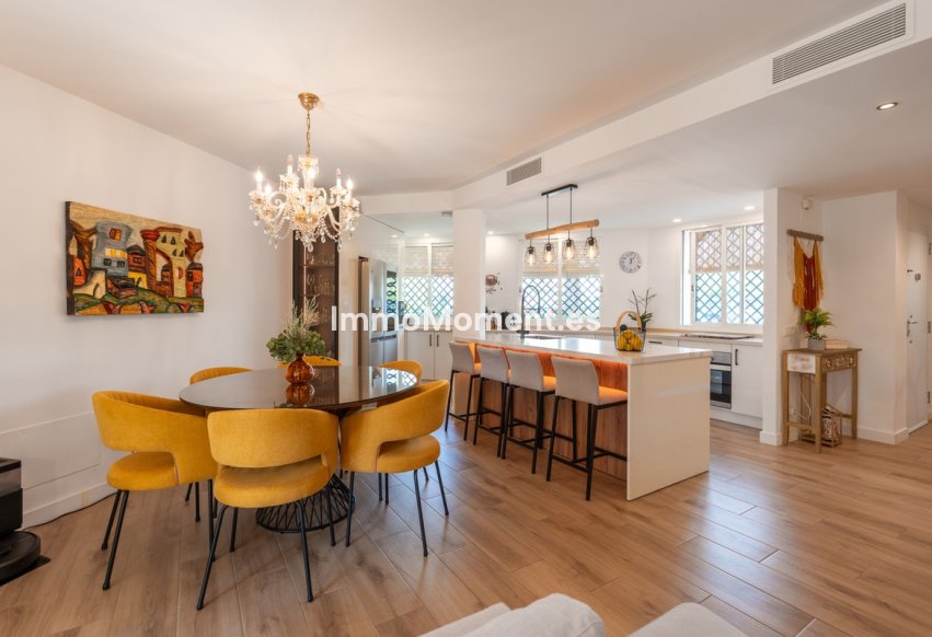 Revente - Maison mitoyenne - Marbella - Nueva Andalucía