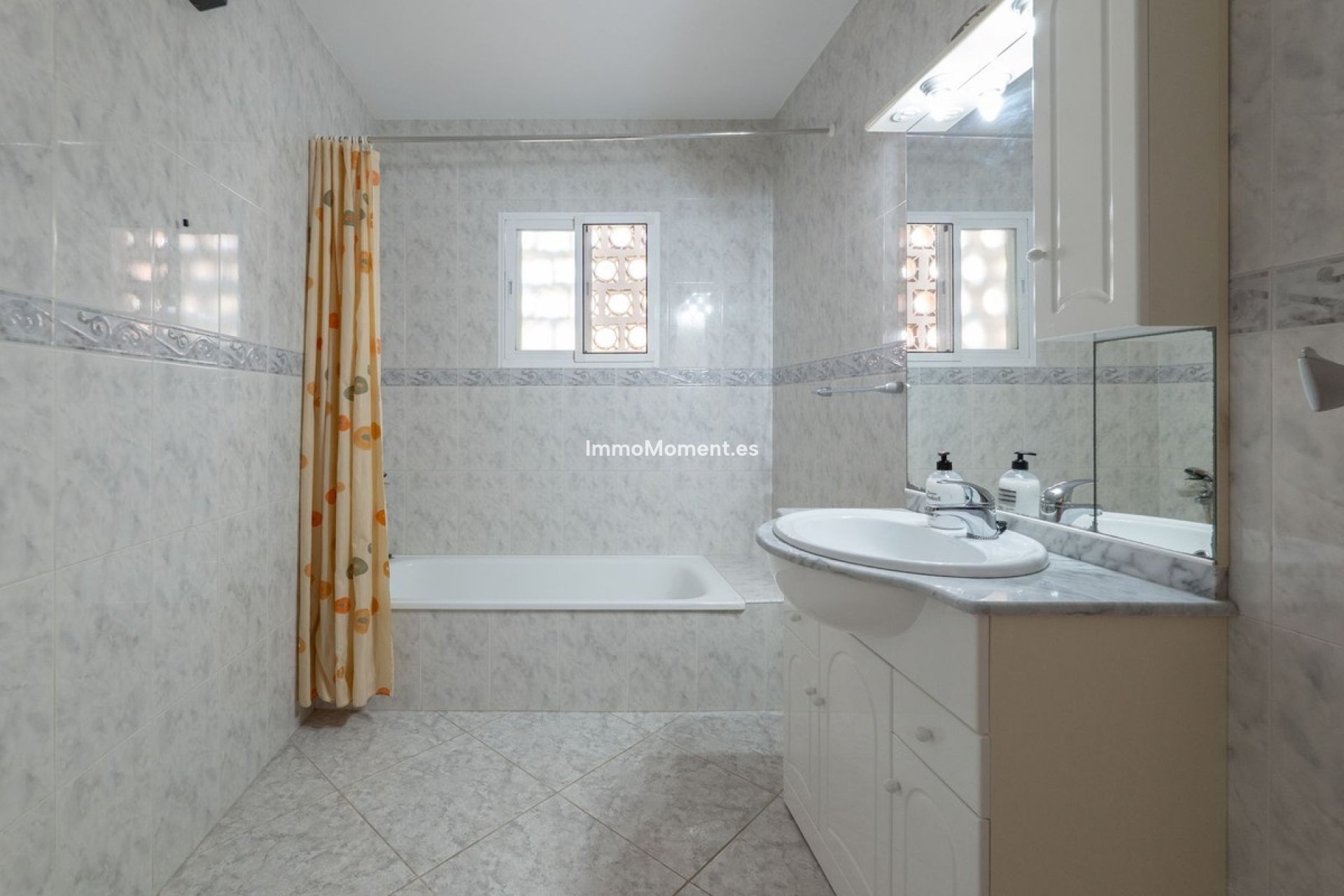 Revente - Maison mitoyenne - Marbella - Nueva Andalucía
