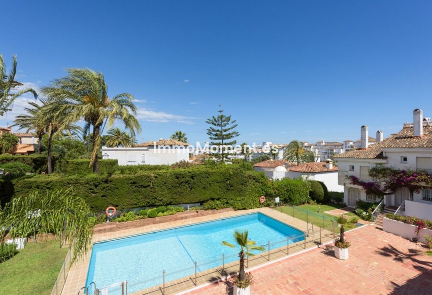 Revente - Maison mitoyenne - Marbella - Nueva Andalucía
