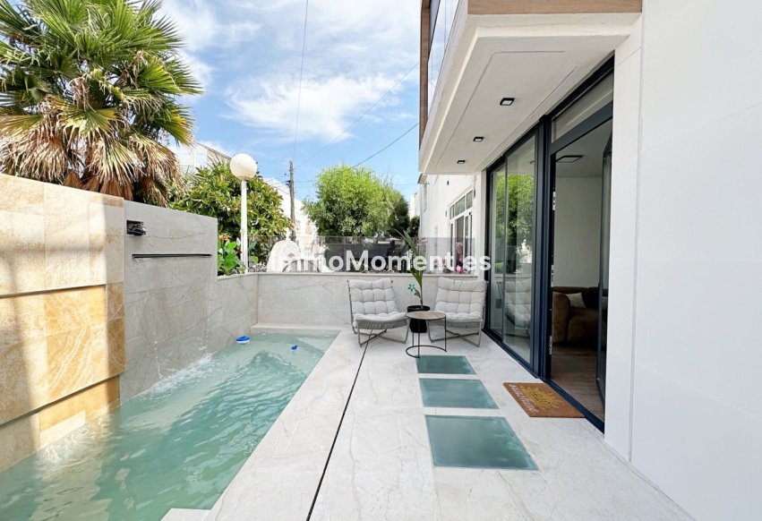 Revente - Maison mitoyenne - Torrevieja - Torrevieja Centro