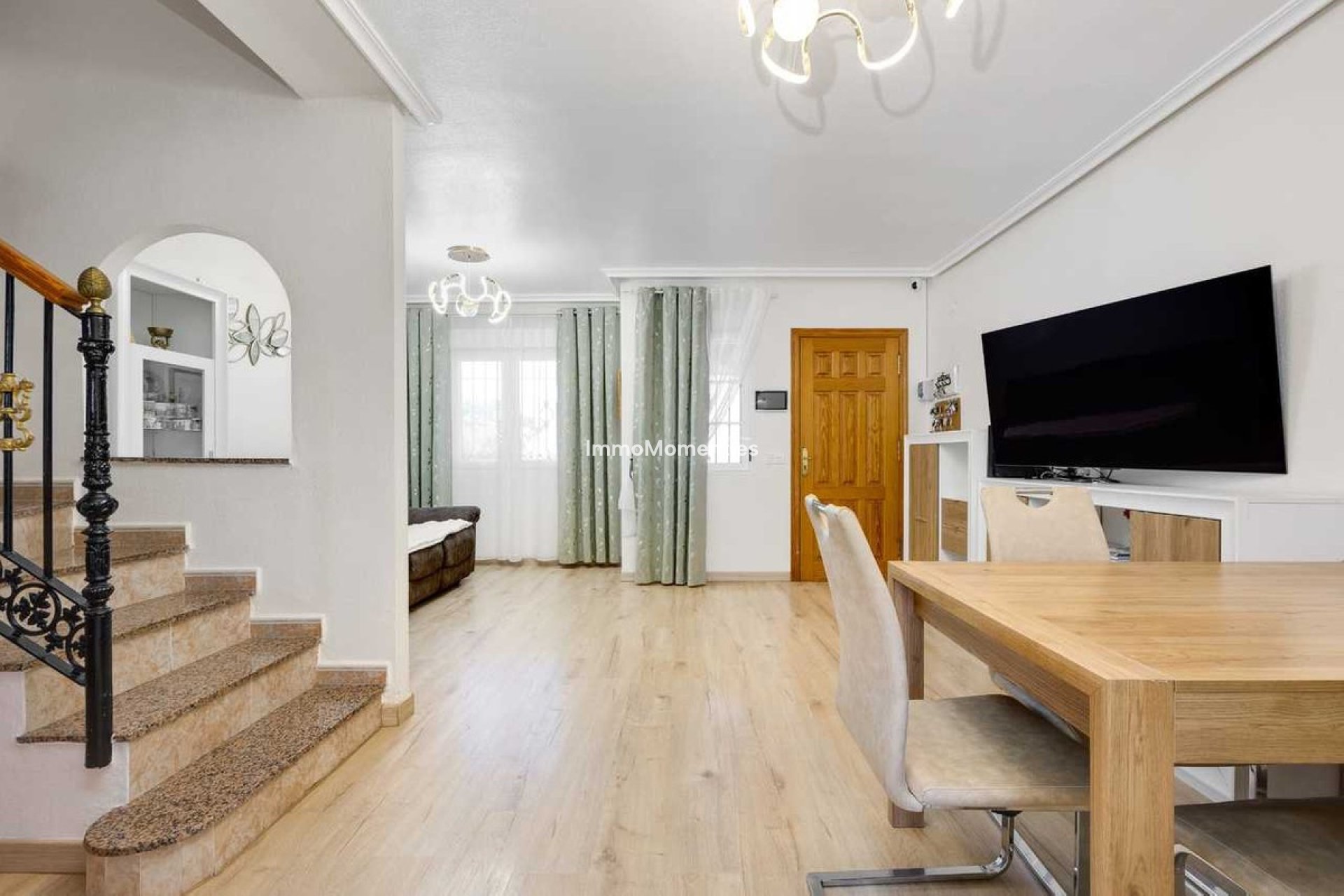 Revente - Maison mitoyenne - Torrevieja - Torrevieja Centro