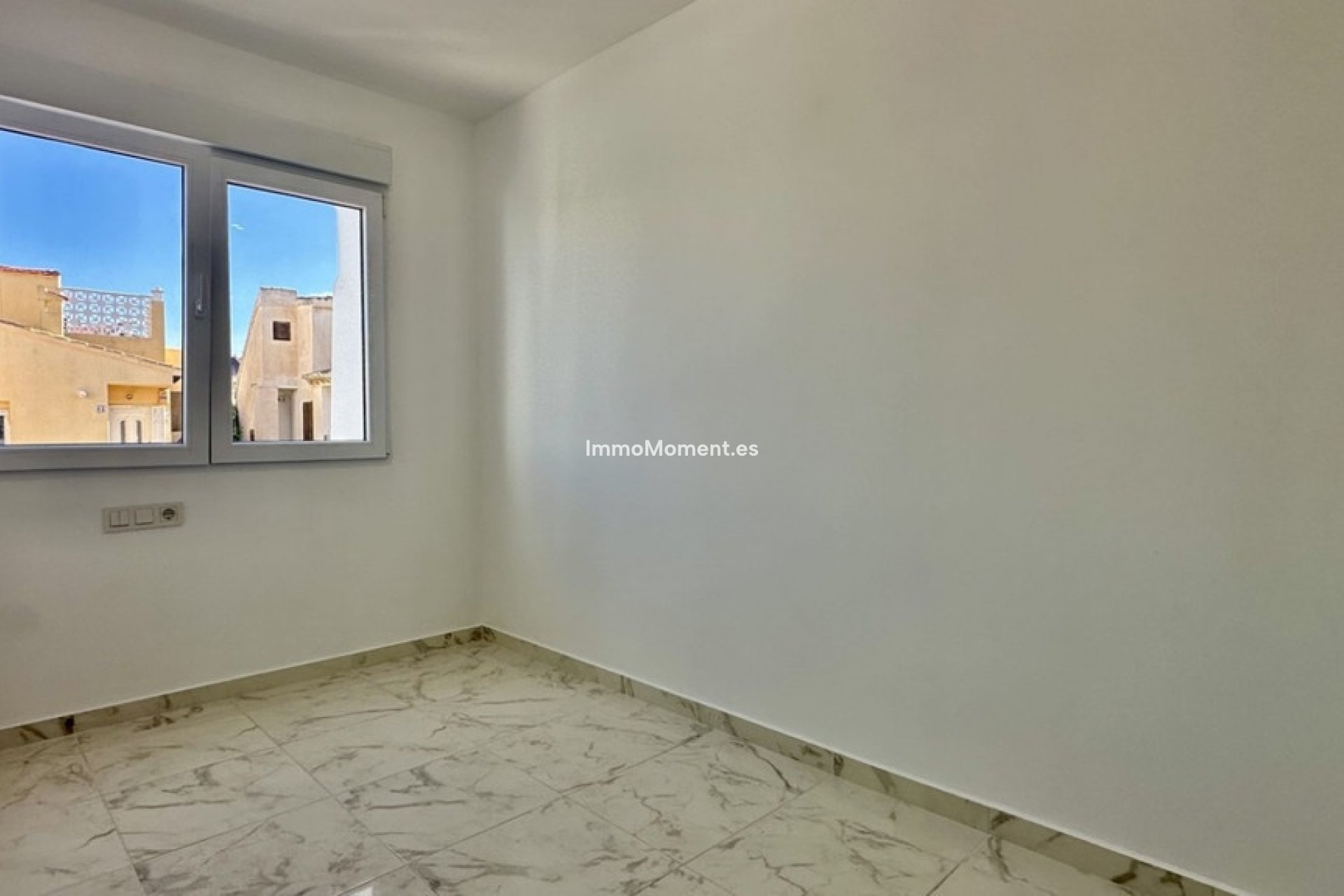Revente - Maison mitoyenne - Torrevieja - Torrevieja Centro