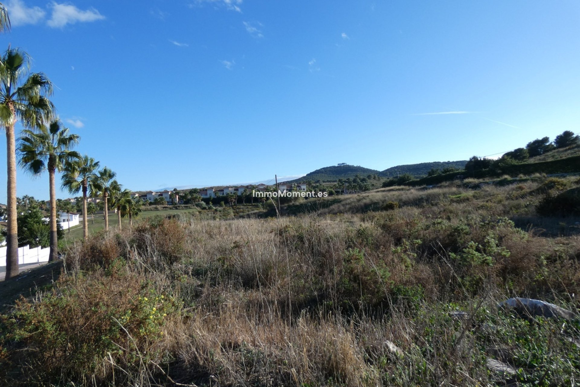 Revente - Terrain - Intérieur                       - Coín