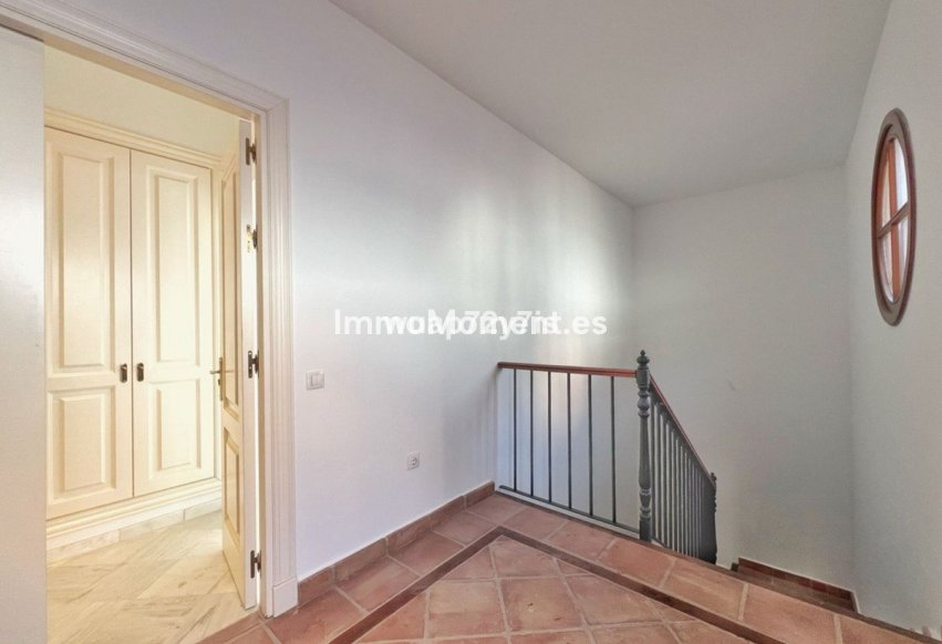 Revente - Villa - Benahavís - Benahavís Centro