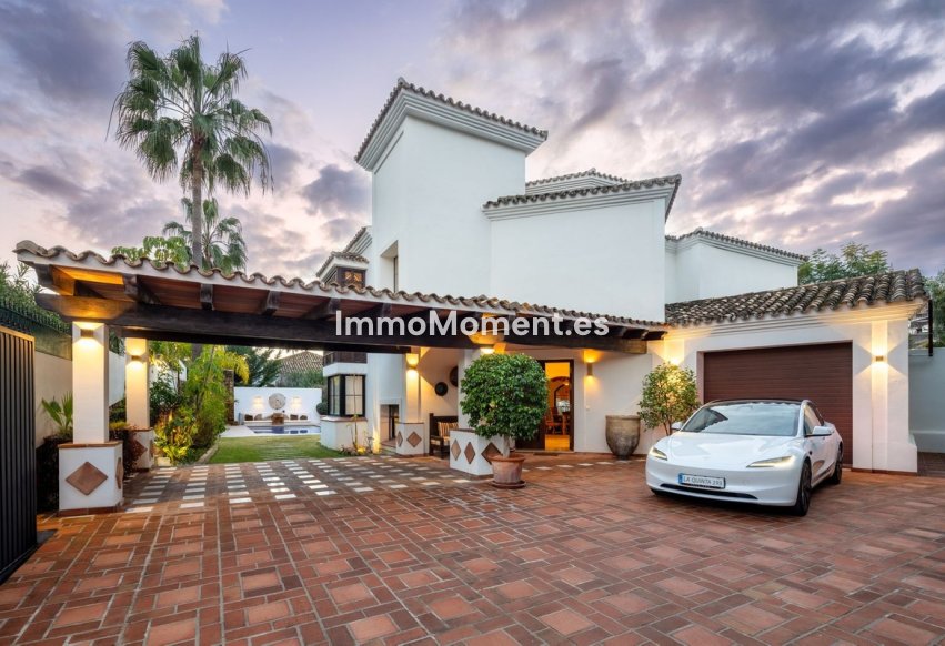 Revente - Villa - Benahavís - Benahavís Centro