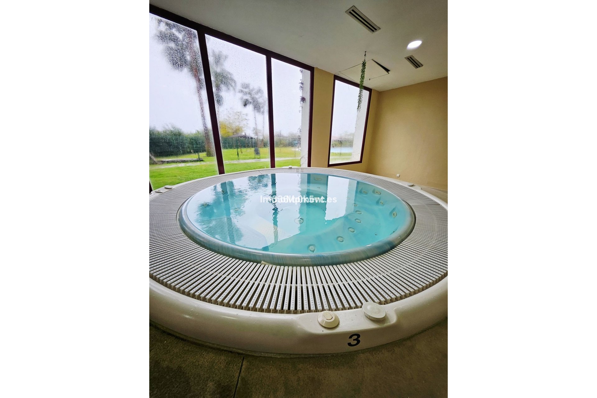 Revente - Villa - Benahavís - Benahavís Centro