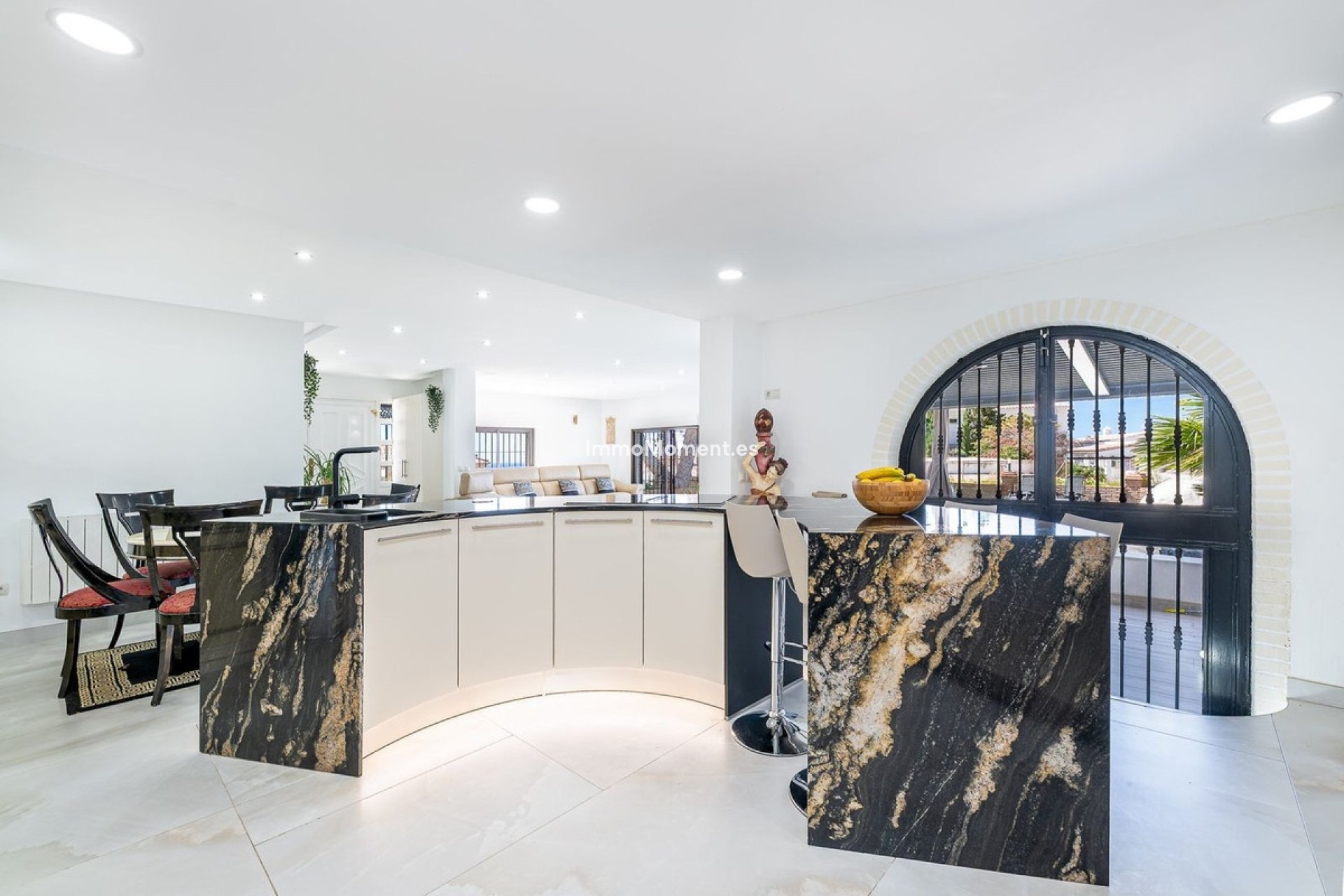 Revente - Villa - Benalmadena - Benalmadena Centro