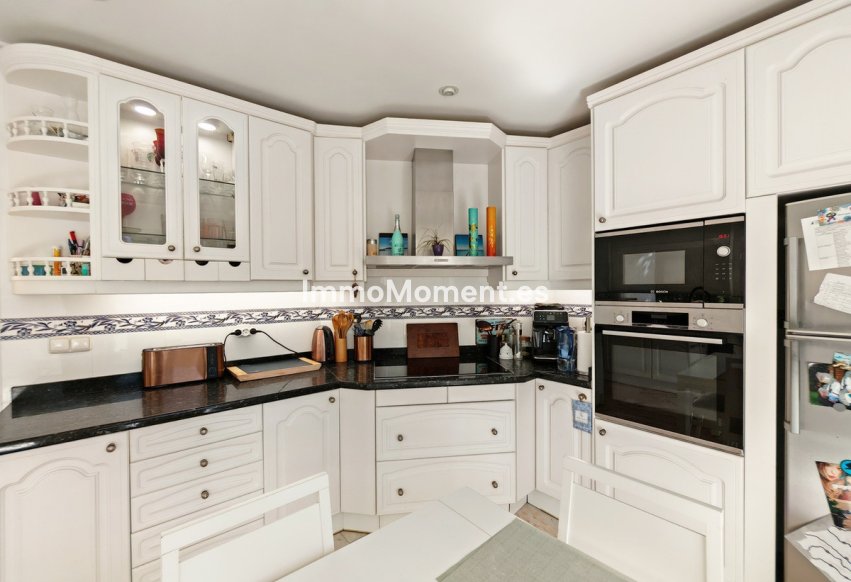 Revente - Villa - Benalmadena - Benalmadena Centro