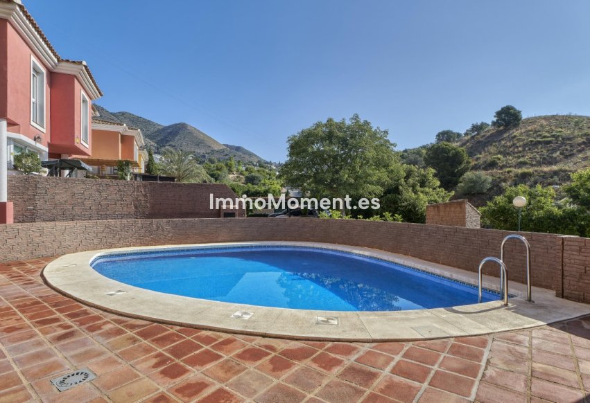 Revente - Villa - Benalmadena - Benalmadena Centro