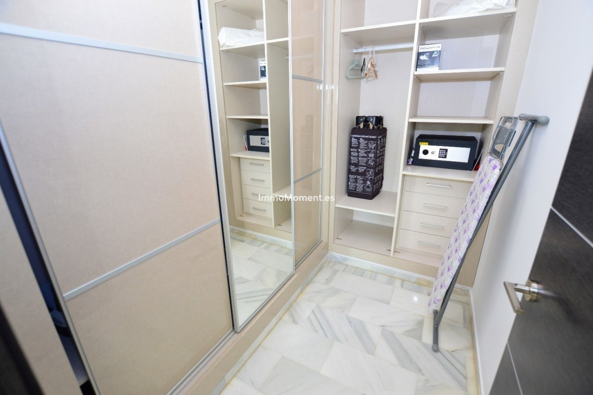 Revente - Villa - Benalmadena - Benalmadena Centro