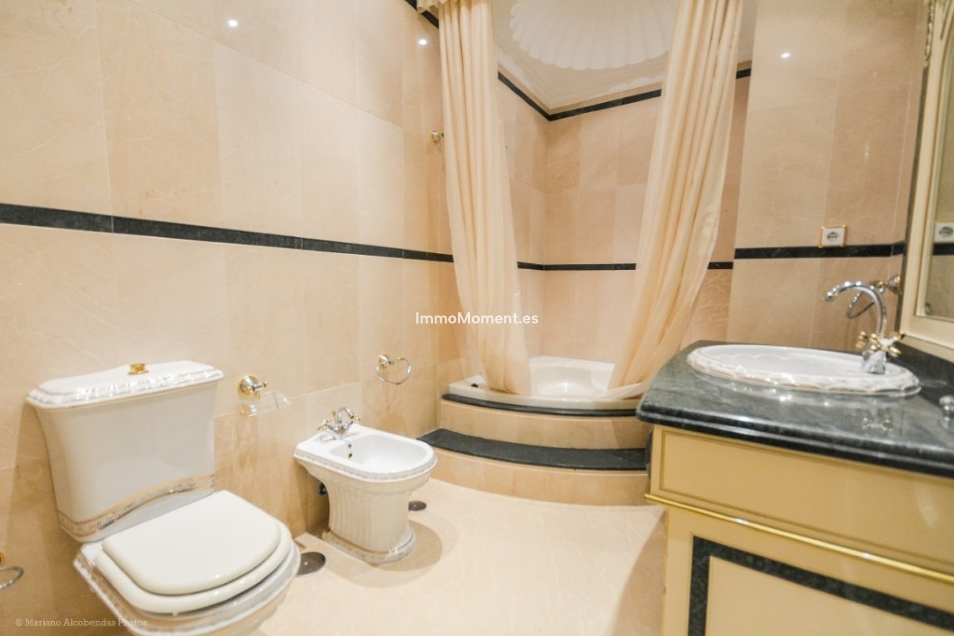 Revente - Villa - Benalmadena - Benalmadena Centro