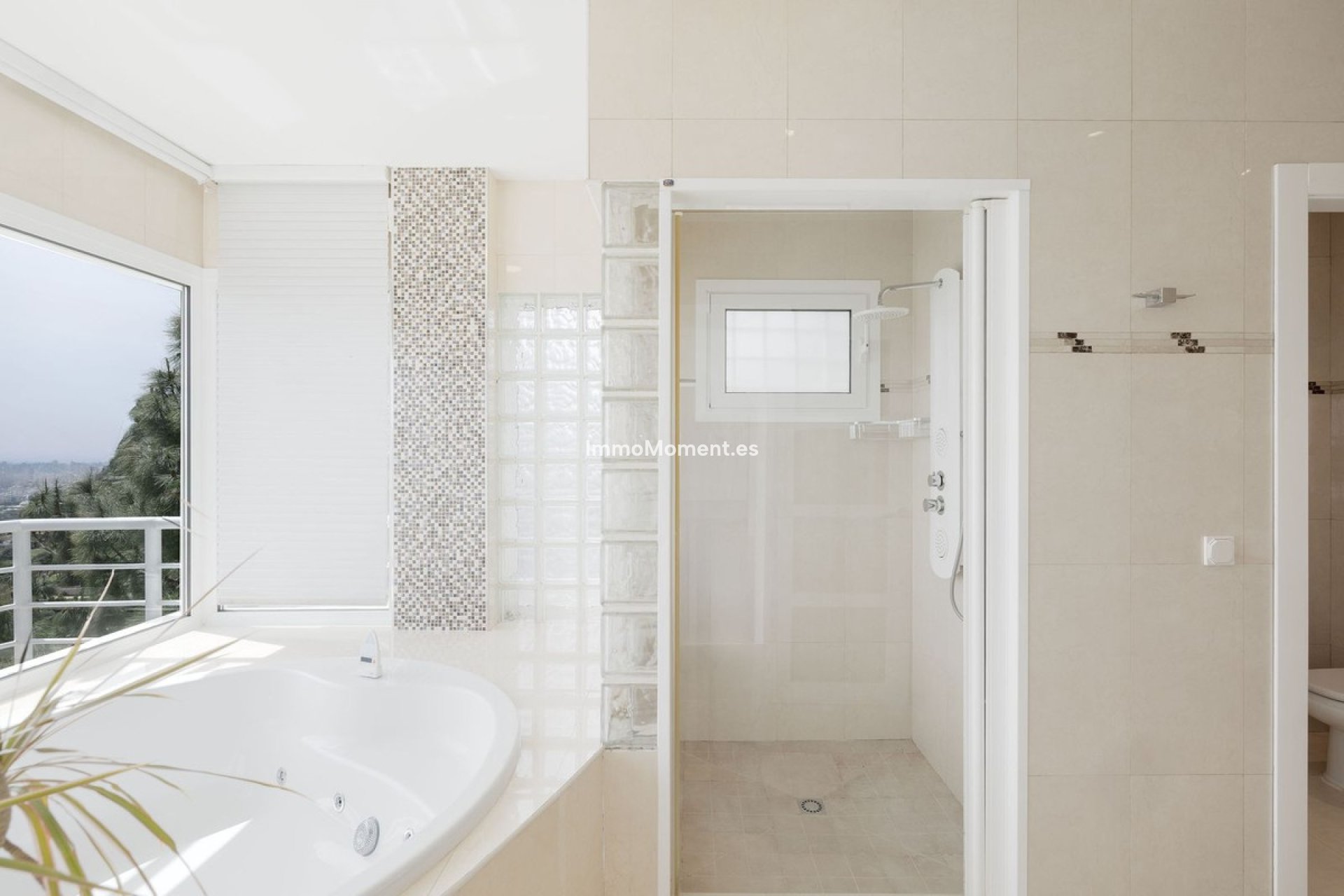 Revente - Villa - Benalmadena - Benalmadena Costa