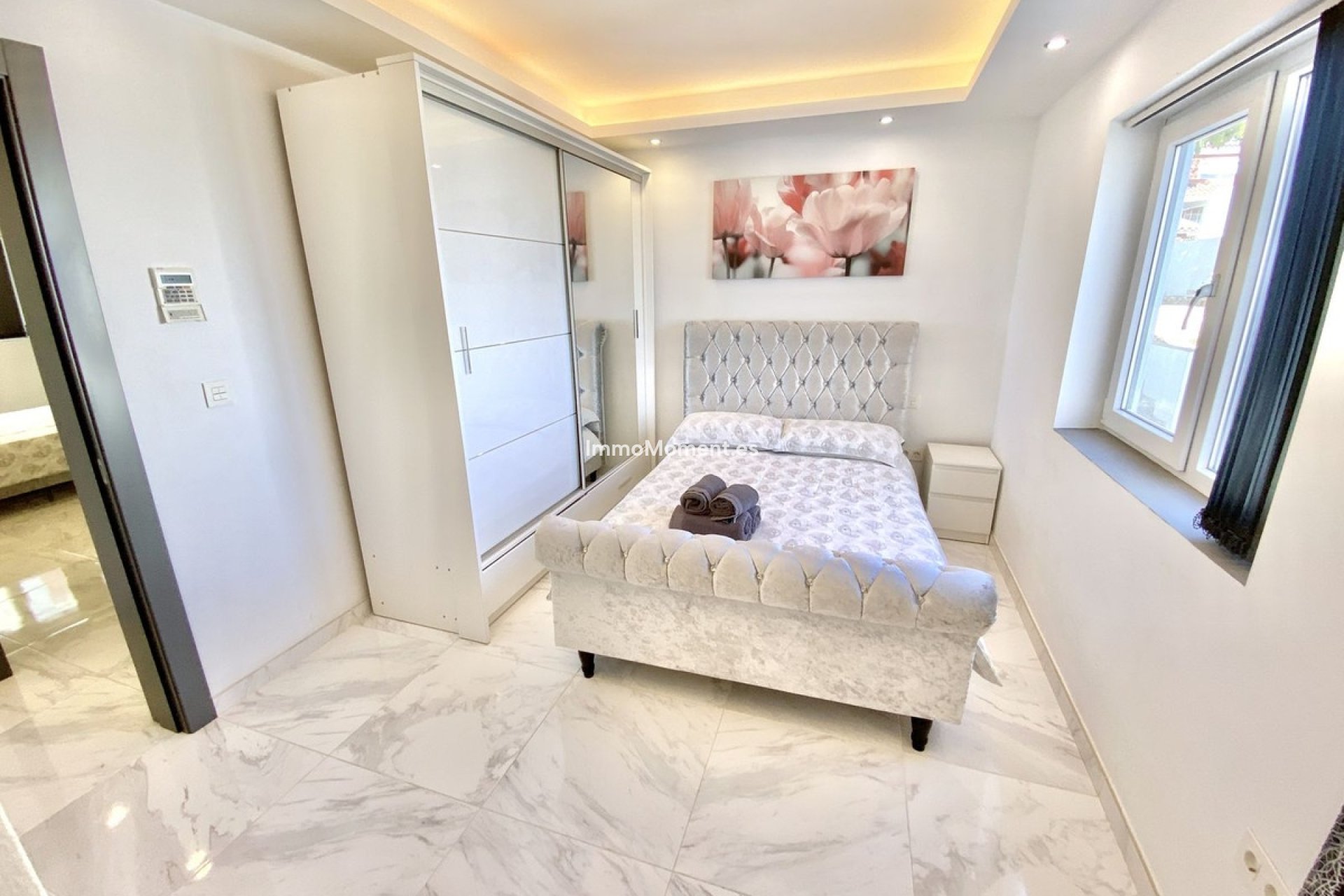 Revente - Villa - Benalmadena - Benalmadena Pueblo