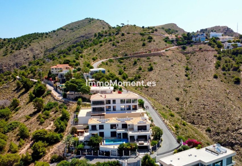 Revente - Villa - Benidorm - Benidorm Centro